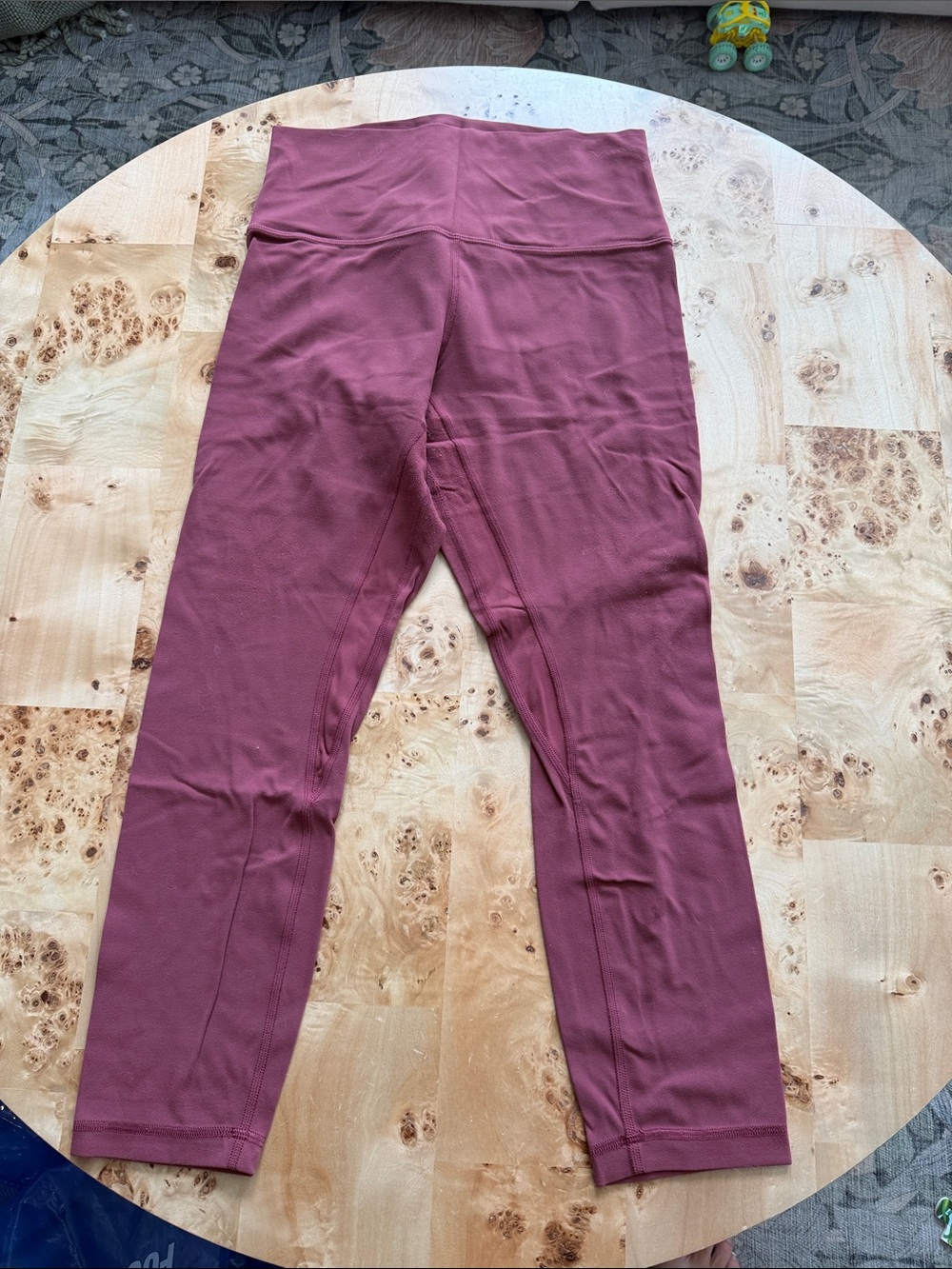 lululemon athletica Women's Cropped Leggings in Dusty Rose